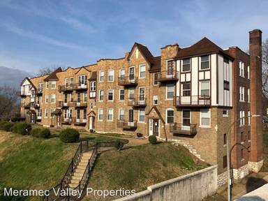 Main picture of 5705 S Broadway