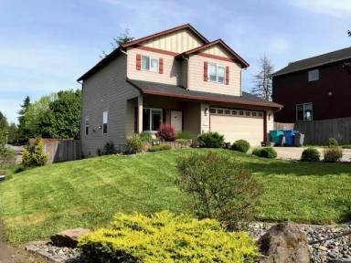 Main picture of 5009 NE 29th Ave