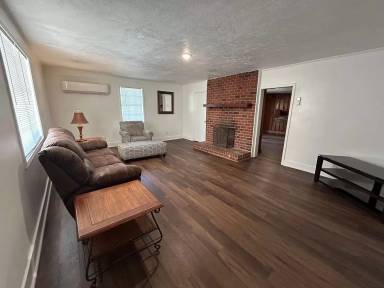 Main picture of 426 N Monroe Ave