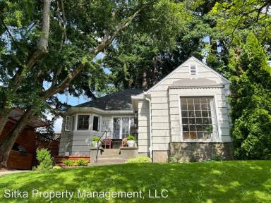 Main picture of 2124 SE 54th Ave