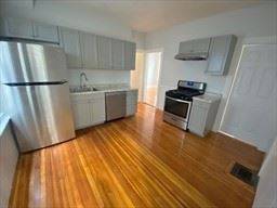 Main picture of 72 Ridgewood St