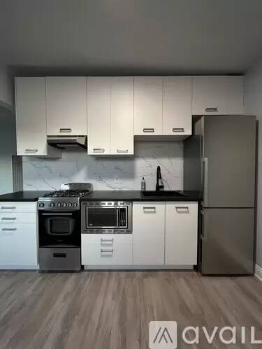 Main picture of 5122 W 20th St