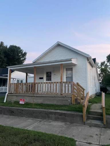 Main picture of 909 Jefferson St