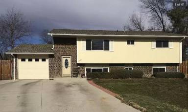 Main picture of 2536 Myrtle Ct