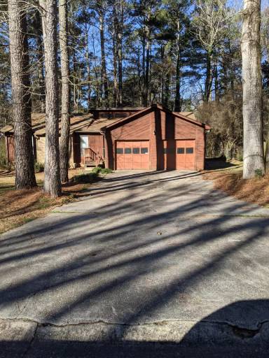 Main picture of 8251 Blackfoot Trl