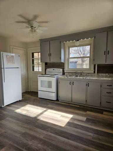 Main picture of 101 N Forrest St