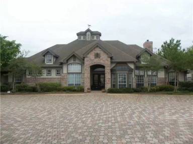 Main picture of Emerald Forest Condominiums