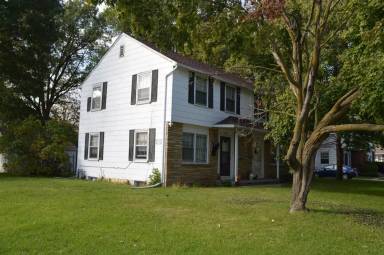 Main picture of 1309 Roosevelt Ave