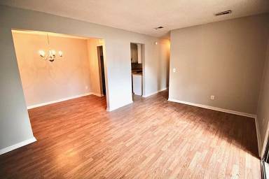 Main picture of 107 Thornwell Ct