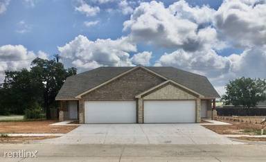 Main picture of 806 Rolling Terrace Cir