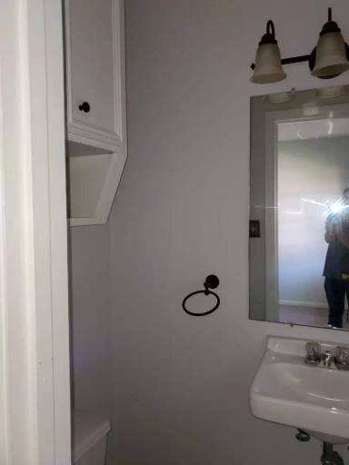 Main picture of 2514 Belmont Blvd