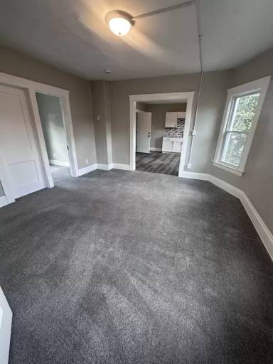 Main picture of 7910 Brinsmade Ave