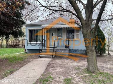 Main picture of 1931 Richmond Ave