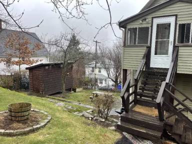 Main picture of 63 Williams St