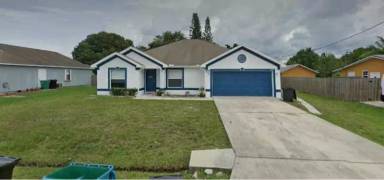 Main picture of 559 NW Twylite Ter