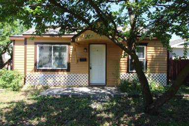 Main picture of 1407 E Providence Ave