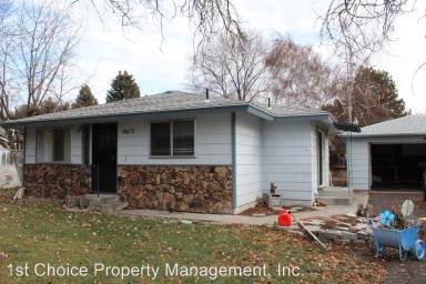 Main picture of 4615 Maplewood Ct