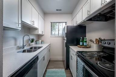 Main picture of Ascent at Sugarhouse Cove