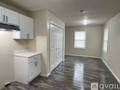 Main picture of 110 Whispering Pines Ter