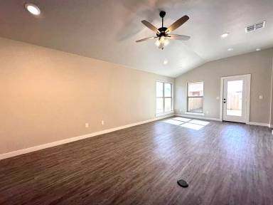 Main picture of 1711 142nd St