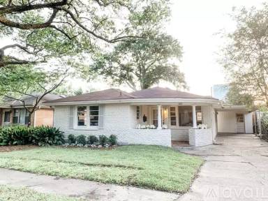 Main picture of 460 Beverly Garden Dr