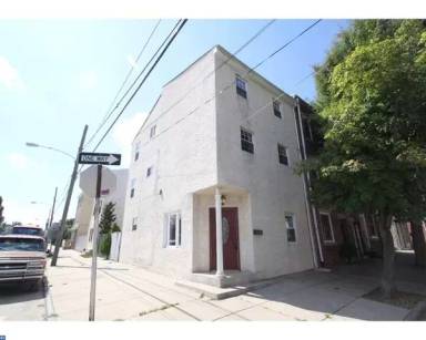 Main picture of 170 W Master St