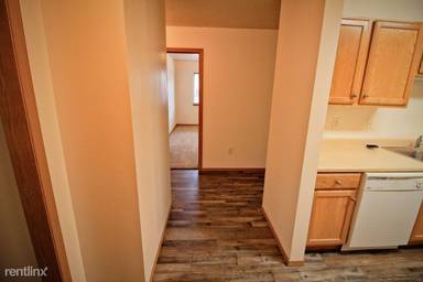 Main picture of 3219 S Sycamore Ave