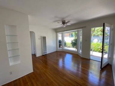 Main picture of 2741 C St