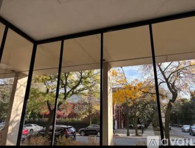 Main picture of 1450 E 55th Pl