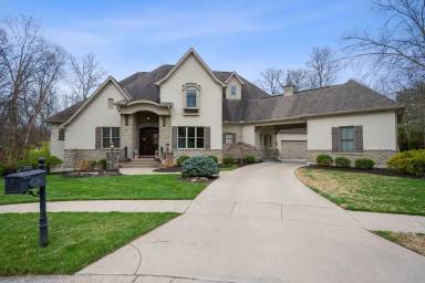 Main picture of 7715 Cathedral Hills Dr
