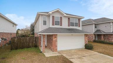 Main picture of 3816 Timberlake Dr