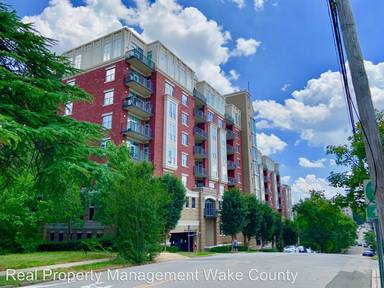 Main picture of Paramount Condo