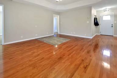 Main picture of 3896 Gaine Dr