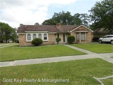 Main picture of 23946 English Oak Dr