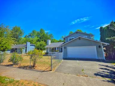 Main picture of 24182 17th Ave S