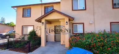 Main picture of 1074 Grand Ave