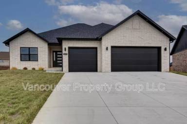 Main picture of 5075 Ferdinand Ct