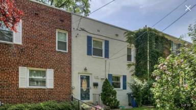 Main picture of 2943 Landover St