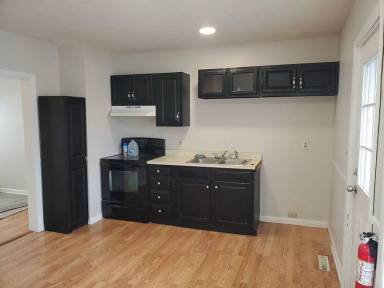Main picture of 13 B St