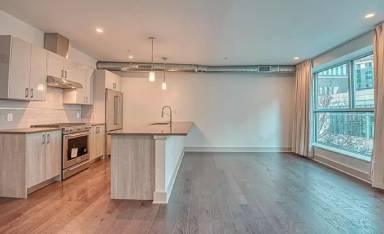 Main picture of 957 Liberty Ave