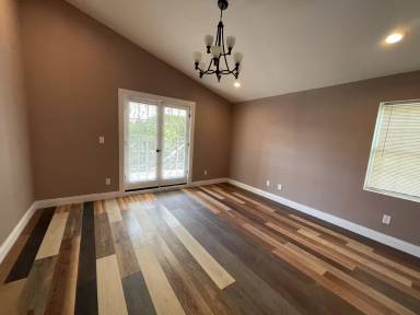 Main picture of 3434 N Capitol Ave