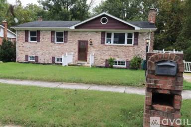 Main picture of 2116 Trafalgar Dr