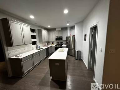 Main picture of 330 Esperanza Dr
