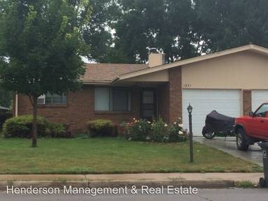 Main picture of 1531 E 21st St