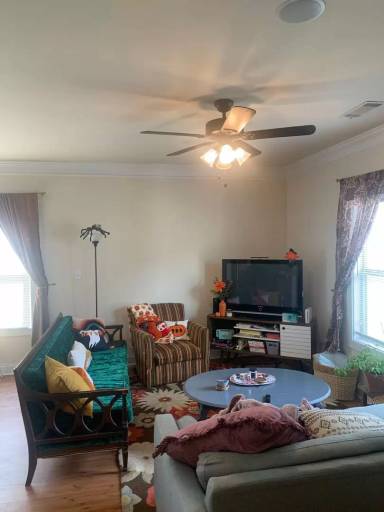 Main picture of 416 First St