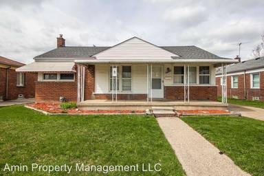 Main picture of 28211 Hollywood St