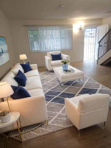 Main picture of 12122 Bailey St