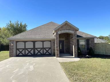 Main picture of 3044 Chelsey Ln