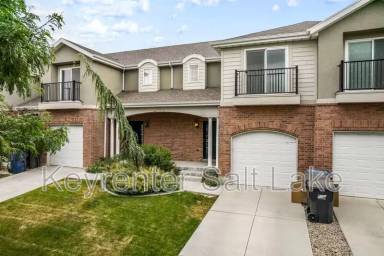 Main picture of 1508 N June St