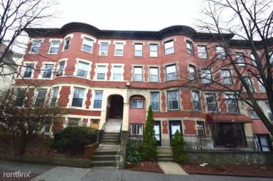 Main picture of 15 University Rd
